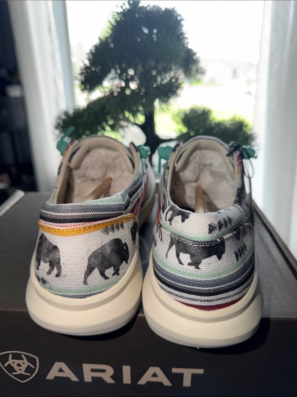 Women’s Slip-On Canvas Shoes with Buffalo Print - Turquoise Laces - Picture 3 of 6
